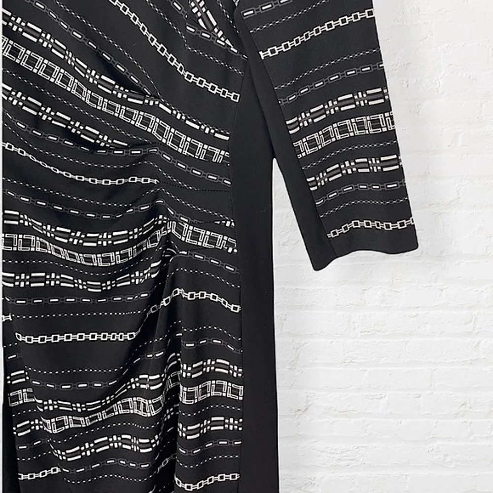 Joseph Ribkoff Chain Print Sheath Dress Size 8 3/4 Sleeve Ruching Dressy Career